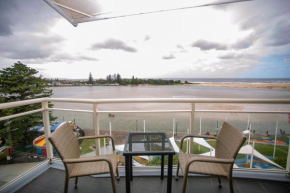 Oaks waterfront Studio